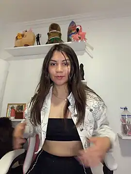 sofi sweet 7 online show from May 25, 2026, 7:34 pm
