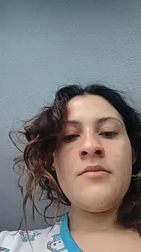 lindasyt online show from October 26, 2025, 2:17 pm