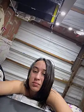 RAKEL37 online show from April 12, 2026, 6:05 am