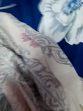 maddy3108 online show from November 14, 2025, 1:53 am