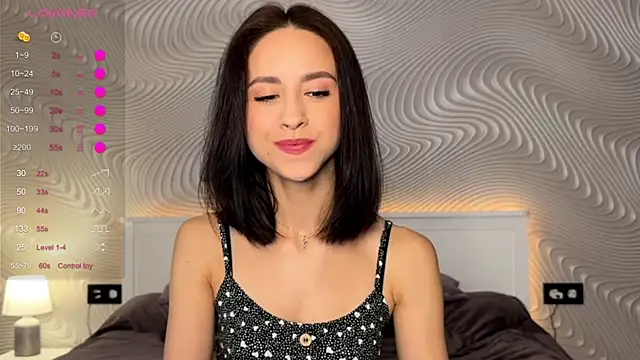 Snapshot of MiaSweetasHoney chatting on February 27, 2026, 6:35 am MiaSweetasHoney online show from February 27, 2026, 6:35 am