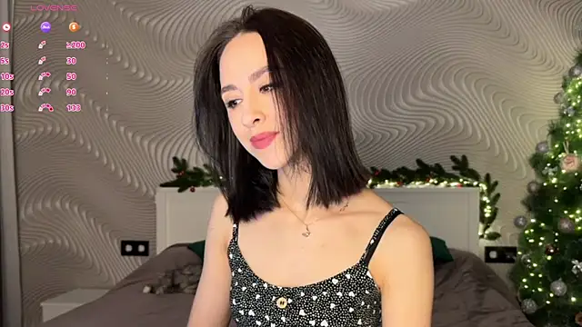 Snapshot of MiaSweetasHoney chatting on January 19, 2026, 7:01 am MiaSweetasHoney online show from January 19, 2026, 7:01 am