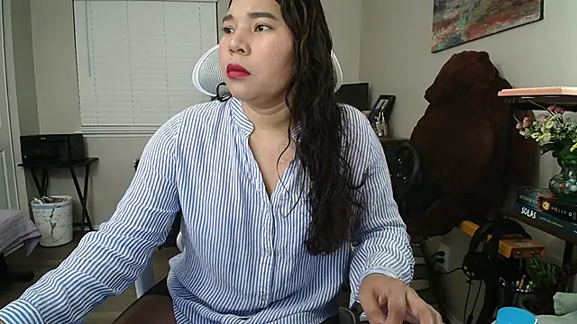 SHEILYN  online show from October 30, 2025, 8:45 am