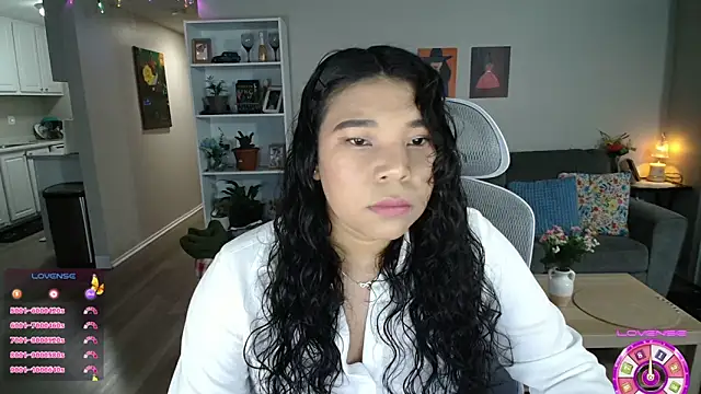 SHEILYN  online show from March 6, 2026, 2:28 am