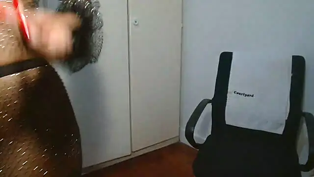 GorillaGripCunt77 online show from February 8, 2026, 7:11 pm