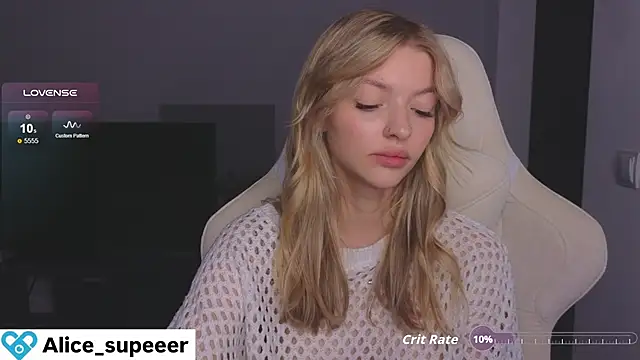 Snapshot of Alice_super_ chatting on September 18, 2025, 1:25 pm Alice super online show from September 18, 2025, 1:25 pm