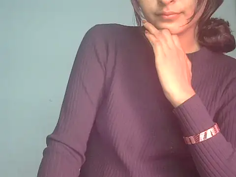 Snapshot of Nura7 chatting on February 4, 2026, 4:24 pm Nura7 online show from February 4, 2026, 4:24 pm