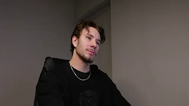 Snapshot of Ethan_Fyre chatting on September 27, 2025, 7:31 pm Ethan Fyre online show from September 27, 2025, 7:31 pm