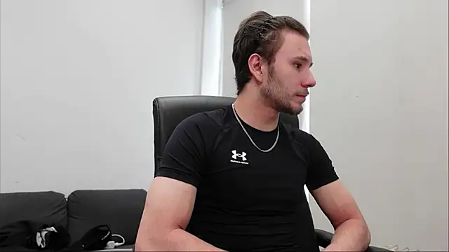 Snapshot of Ethan_Fyre chatting on October 4, 2025, 12:50 pm Ethan Fyre online show from October 4, 2025, 12:50 pm