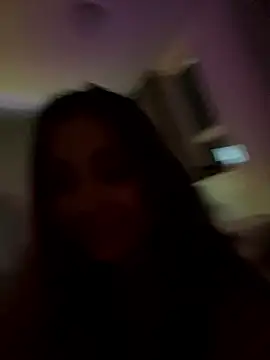 Lucy louras online show from January 15, 2026, 11:41 pm