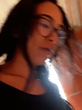 Emma  cumlovee online show from March 3, 2026, 6:59 pm