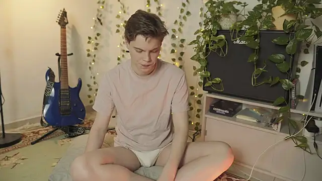 RusBradPitt online show from February 18, 2026, 2:57 pm