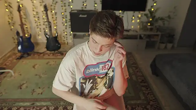 RusBradPitt online show from February 17, 2026, 5:43 pm