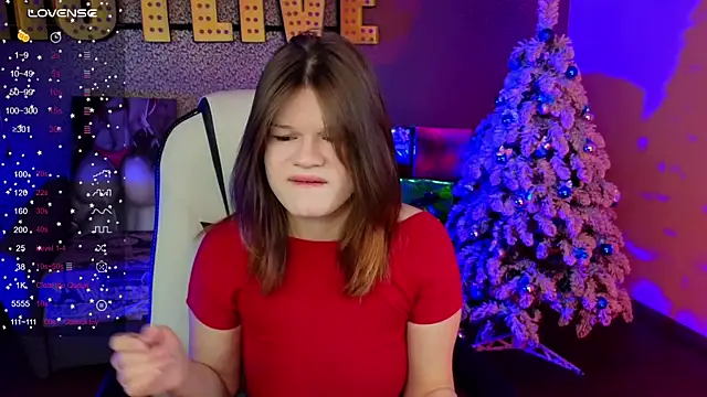 Snapshot of Lunamytrend chatting on January 14, 2026, 6:17 am Lunamytrend online show from January 14, 2026, 6:17 am