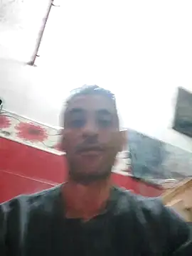 Snapshot of mahdiDido chatting on April 7, 2026, 10:44 pm mahdiDido online show from April 7, 2026, 10:44 pm