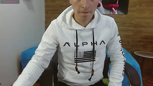 taner king online show from December 14, 2025, 3:24 am