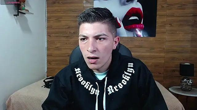 taner king online show from October 28, 2025, 2:56 am