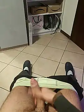 Snapshot of LucifertheGenius chatting on February 1, 2026, 10:41 pm LucifertheGenius online show from February 1, 2026, 10:41 pm