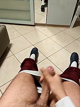 Snapshot of LucifertheGenius chatting on February 11, 2026, 3:39 am LucifertheGenius online show from February 11, 2026, 3:39 am