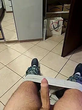 LucifertheGenius online show from December 18, 2025, 4:06 am