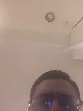 Gearsuit online show from December 19, 2025, 8:00 pm