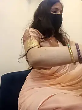 TheSassyGirl7 online show from December 22, 2025, 7:47 pm