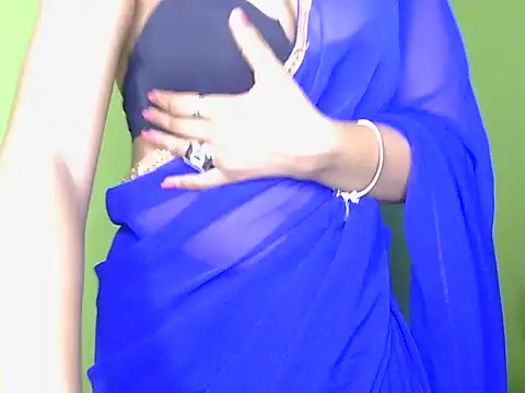 Snapshot of your_cute_girl chatting on October 2, 2025, 5:00 am your cute girl online show from October 2, 2025, 5:00 am