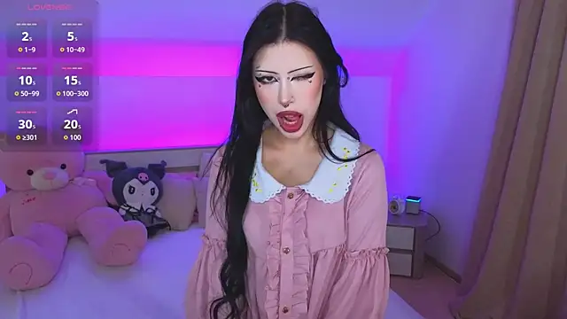 venomeowww   online show from November 28, 2025, 3:39 am