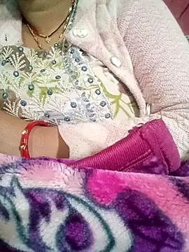 CUTGIRL76 online show from January 8, 2026, 3:23 am