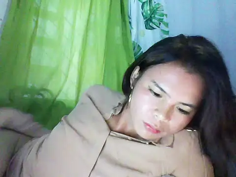 Snapshot of kera_metina chatting on October 2, 2025, 5:44 am kera metina online show from October 2, 2025, 5:44 am