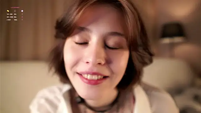 LurleneRamo online show from September 27, 2025, 1:12 am