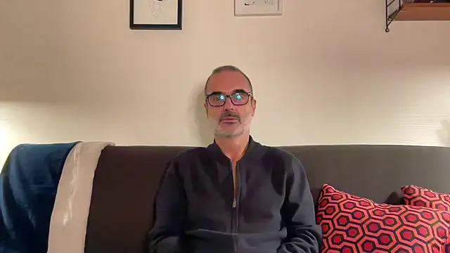 Milkywaymen online show from October 6, 2025, 7:03 pm