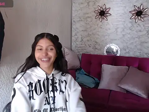 Evagirl69 online show from July 28, 2026, 2:35 pm