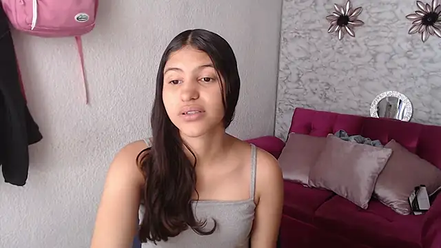 Evagirl69 online show from November 18, 2025, 6:22 pm