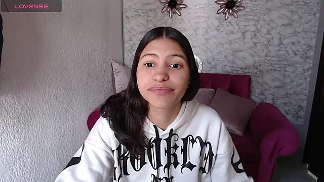 Evagirl69 online show from July 28, 2026, 12:12 pm