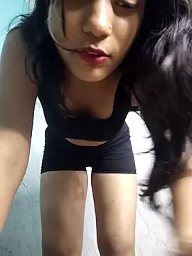 Nisha cam12 online show from November 11, 2025, 4:13 pm