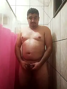 branquinho3 online show from May 18, 2026, 2:33 am