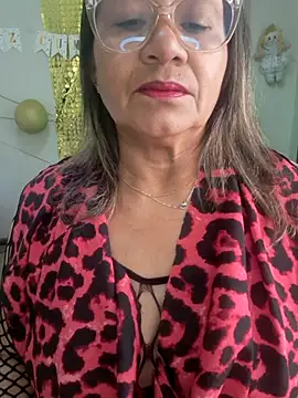 Vickysweeeettt online show from July 10, 2026, 2:06 pm