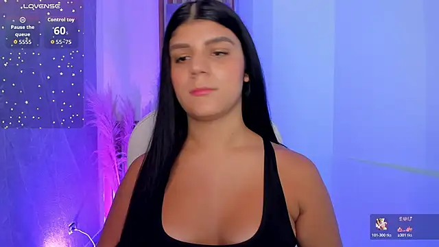 PauliinaBelle  online show from June 3, 2026, 2:33 pm
