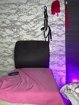 AlisSon  hot online show from March 1, 2026, 9:04 pm