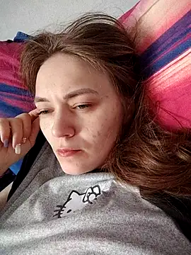 Snapshot of AlisaWyn chatting on February 25, 2026, 2:56 am AlisaWyn online show from February 25, 2026, 2:56 am