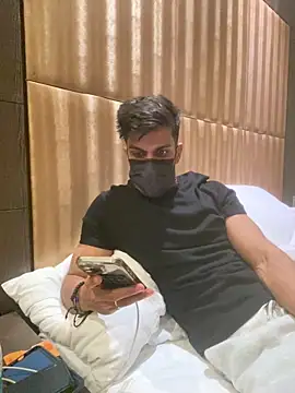 fitxrs online show from January 5, 2026, 6:00 pm