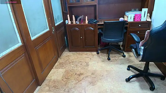 Snapshot of SexyRachel_ chatting on February 14, 2026, 12:05 pm SexyRachel online show from February 14, 2026, 12:05 pm