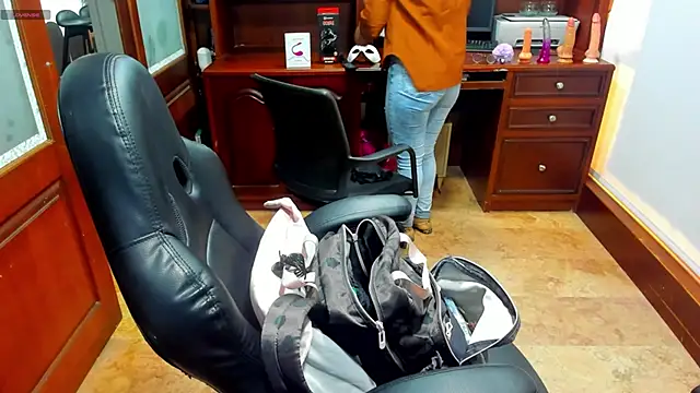 SexyRachel  online show from November 1, 2025, 11:59 am