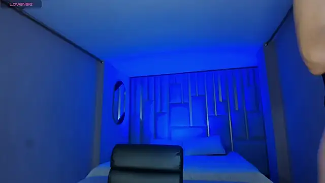 BonnyRose online show from April 6, 2026, 8:10 pm