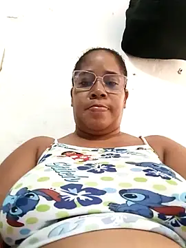 Snapshot of Big_ass_submissive chatting on May 9, 2026, 4:54 pm Big ass submissive online show from May 9, 2026, 4:54 pm