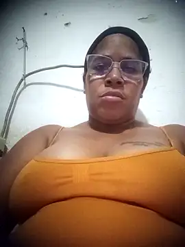 Big ass submissive online show from March 18, 2026, 3:53 am