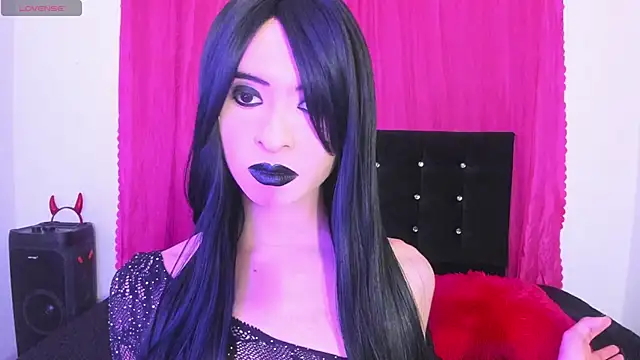 cutenaked 8 online show from June 18, 2026, 12:53 am
