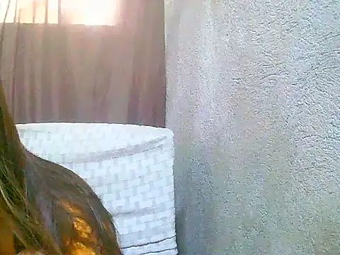 Snapshot of Sweeetgurll chatting on May 27, 2026, 11:34 pm Sweeetgurll online show from May 27, 2026, 11:34 pm