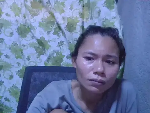 Sweeetgurll online show from September 9, 2025, 8:35 am